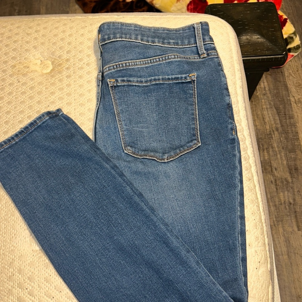 Ripped Jeans
